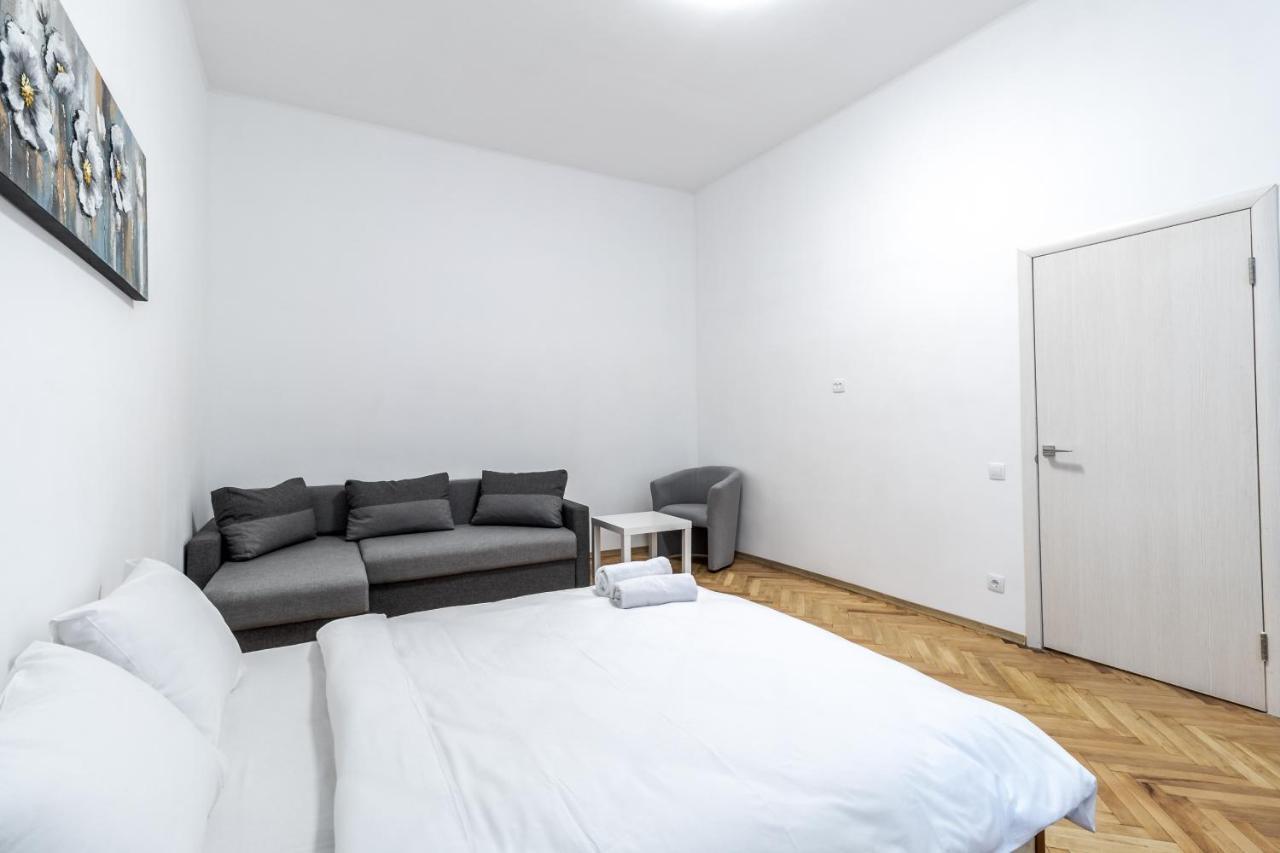 City Shalom Apartment Lviv Exterior foto